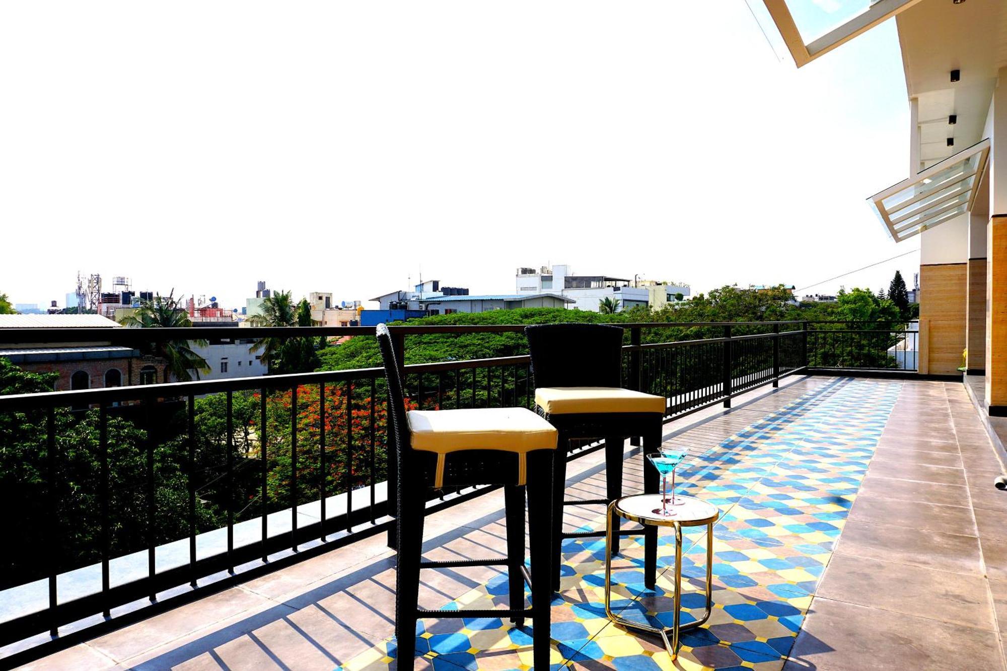 班加罗尔The Pentouz On 100 Feet Road Indiranagar - An Urban Luxury Retreat公寓 外观 照片