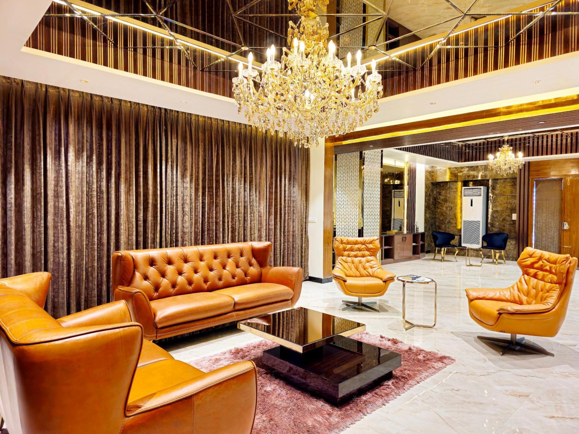 班加罗尔The Pentouz On 100 Feet Road Indiranagar - An Urban Luxury Retreat公寓 外观 照片