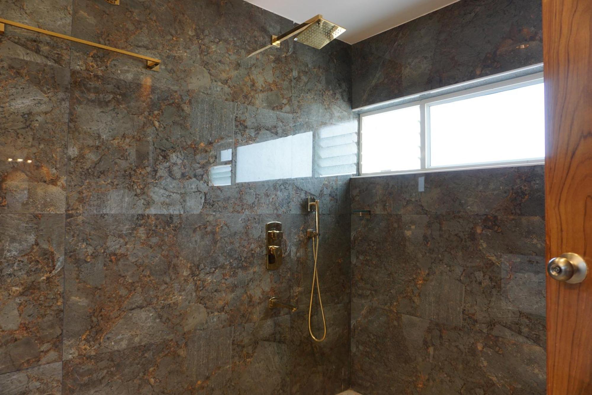 班加罗尔The Pentouz On 100 Feet Road Indiranagar - An Urban Luxury Retreat公寓 外观 照片