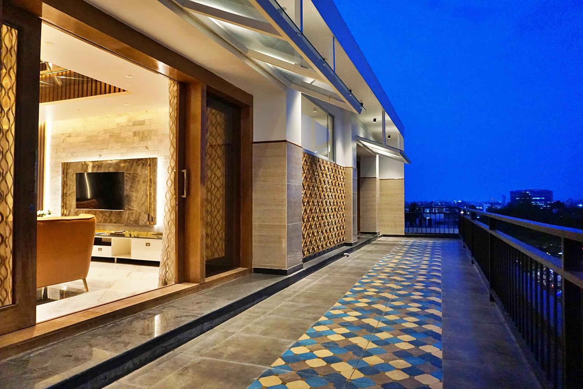 班加罗尔The Pentouz On 100 Feet Road Indiranagar - An Urban Luxury Retreat公寓 外观 照片
