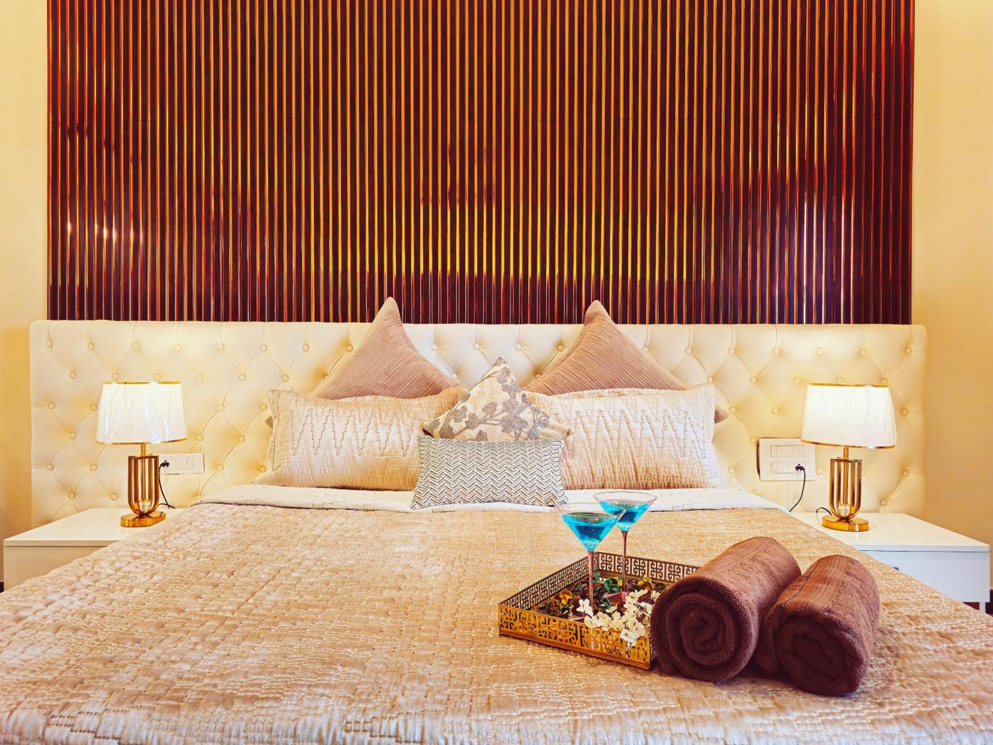 班加罗尔The Pentouz On 100 Feet Road Indiranagar - An Urban Luxury Retreat公寓 外观 照片